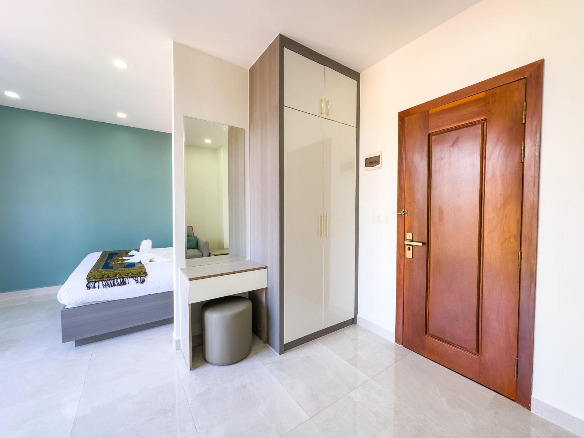 C-Hotel Σίχανουκβιλ Εξωτερικό φωτογραφία