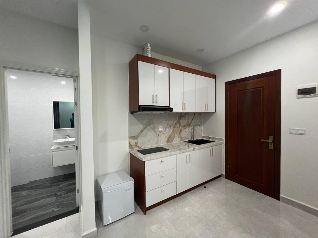 C-Hotel Σίχανουκβιλ Εξωτερικό φωτογραφία