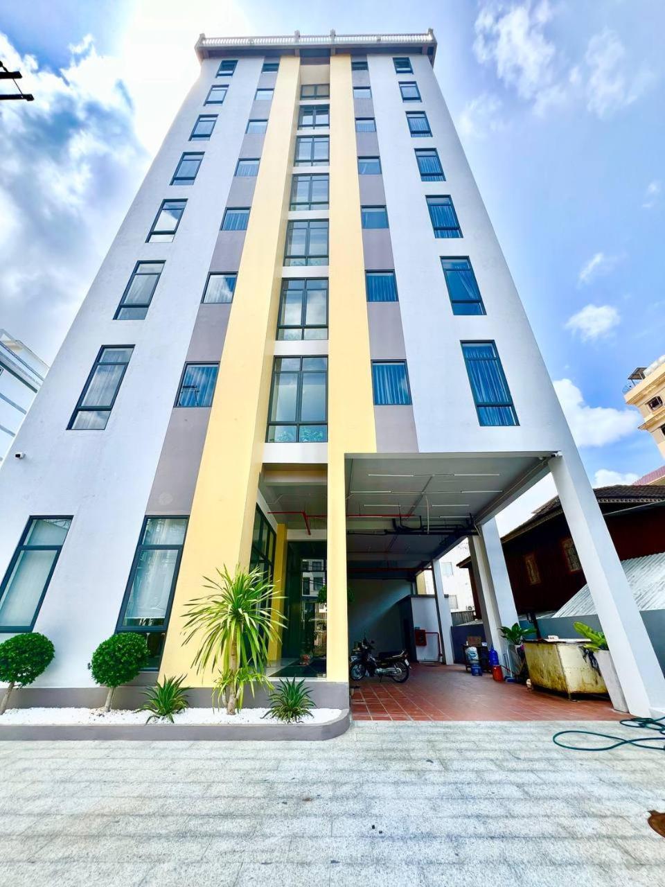 C-Hotel Σίχανουκβιλ Εξωτερικό φωτογραφία